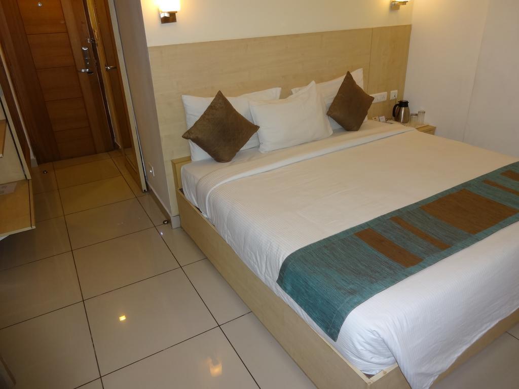 Hotel Southern Grand Vijayawāda Eksteriør bilde